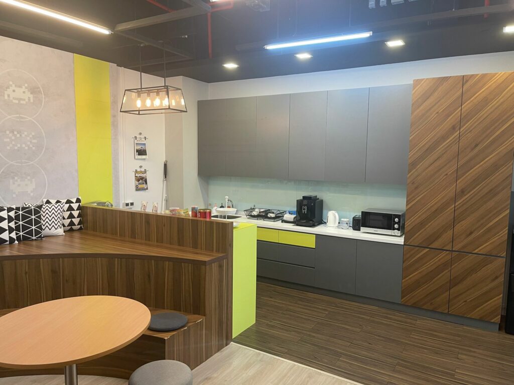 6f484d46-41e9-4652-94df-517aa2d69317