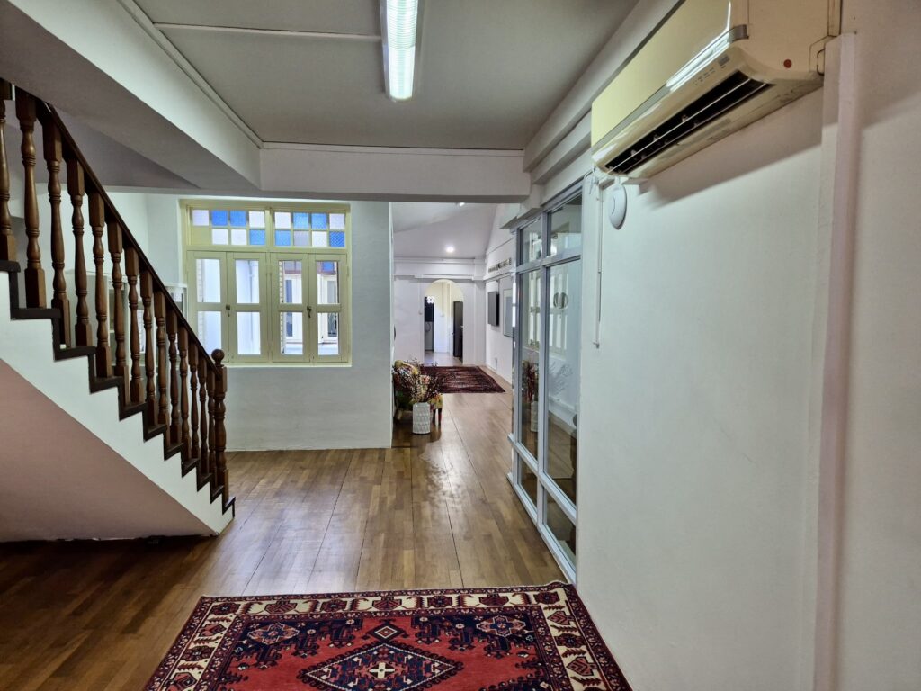 9d6b3599-fc21-4e5b-8a6e-bcf378bad3fe