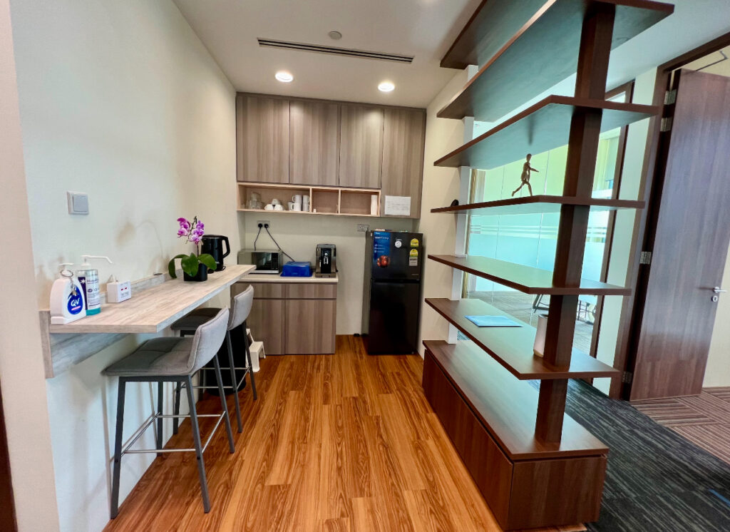 ANSON HOUSE | High Ceiling | Fitted Office |